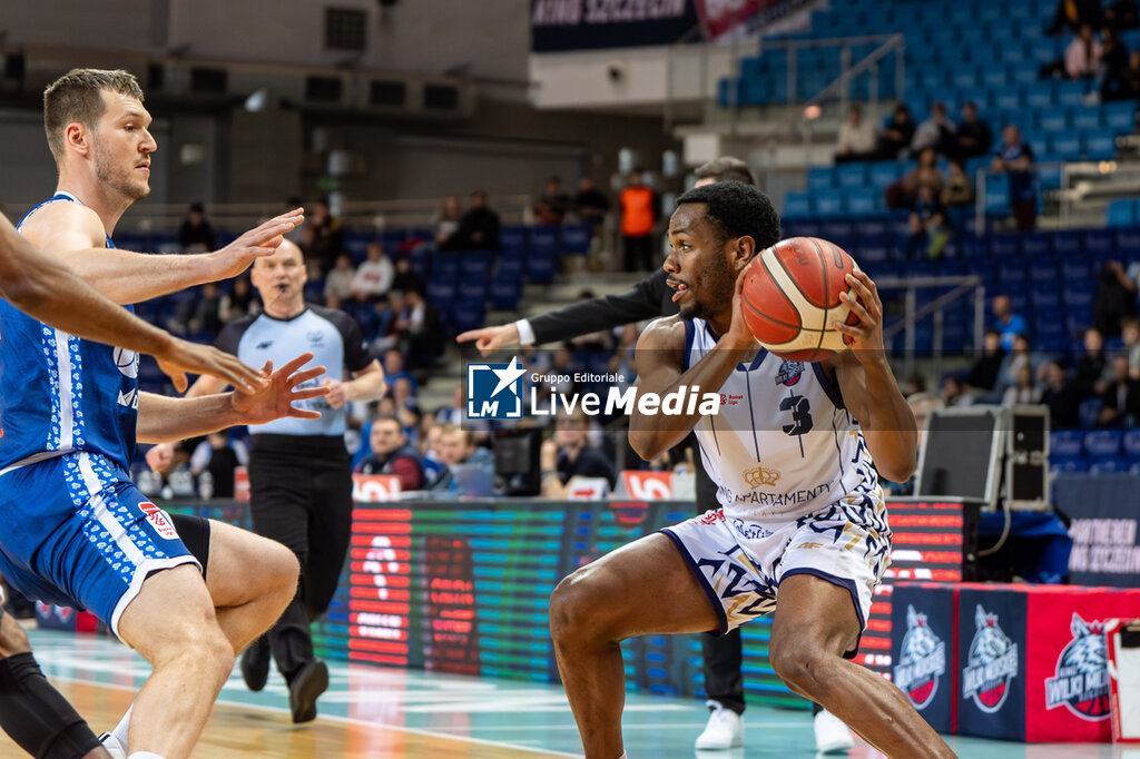 King Szczecin vs MKS Dabrowa Gornicza - POLISH ORLEN BASKET LIGA - BASKETBALL