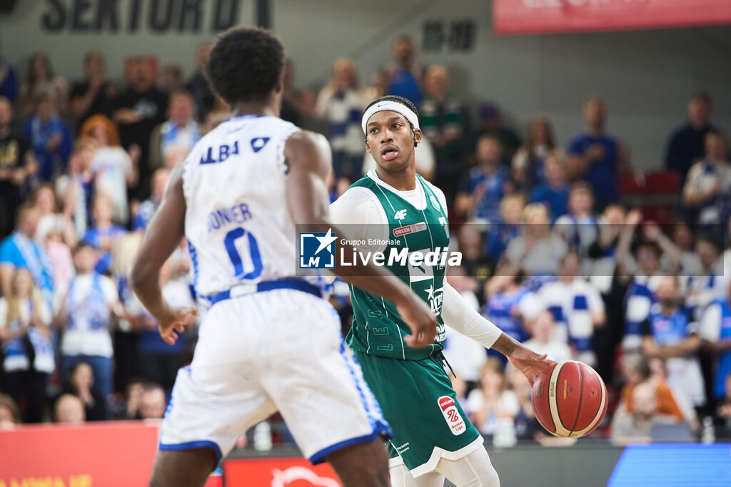 Legia Warszawa vs MKS Dabrowa Gornicza - POLISH ORLEN BASKET LIGA - BASKET