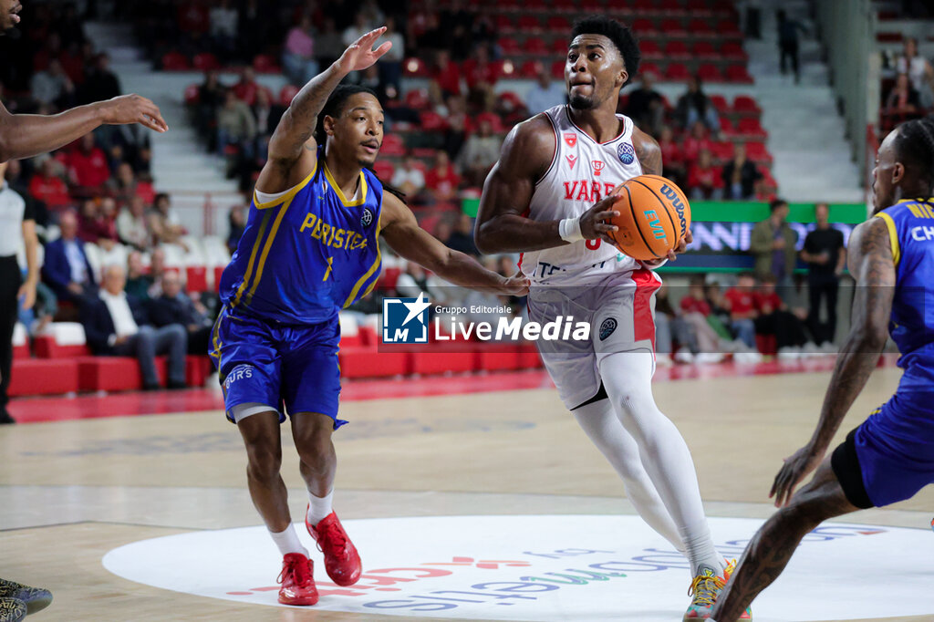 Itelyum Varese vs Peristeri Betsson - CHAMPIONS LEAGUE - BASKETBALL
