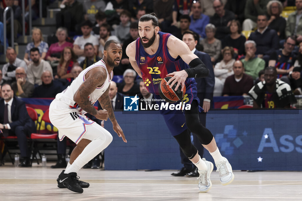 BARCELONA vs PARIS PASKETBALL - EUROLEAGUE - BASKETBALL