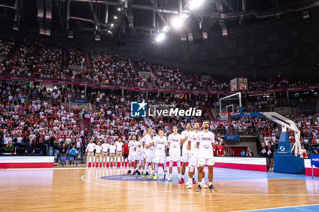 Qualifiers - Poland vs Netherlands - FIBA WORLD CUP - BASKETBALL