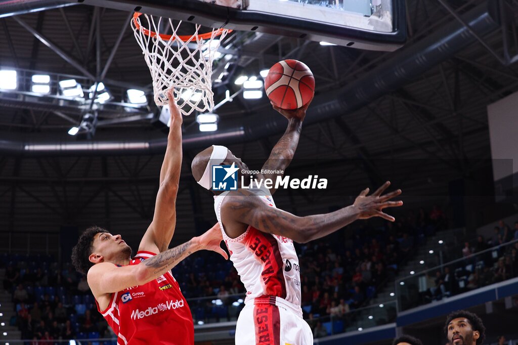 EA7 Emporio Armani Milano vs Openjobmetis Varese - ITALIAN SERIE A - BASKETBALL
