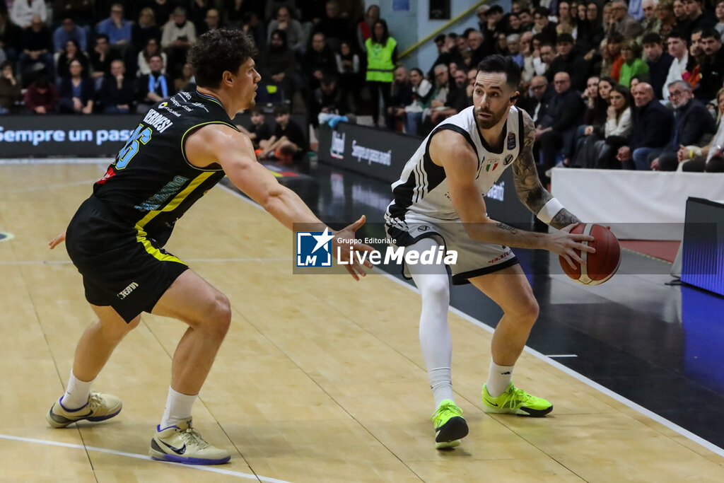 Vanoli Basket Cremona vs Virtus Olidata Bologna - ITALIAN SERIE A - BASKETBALL