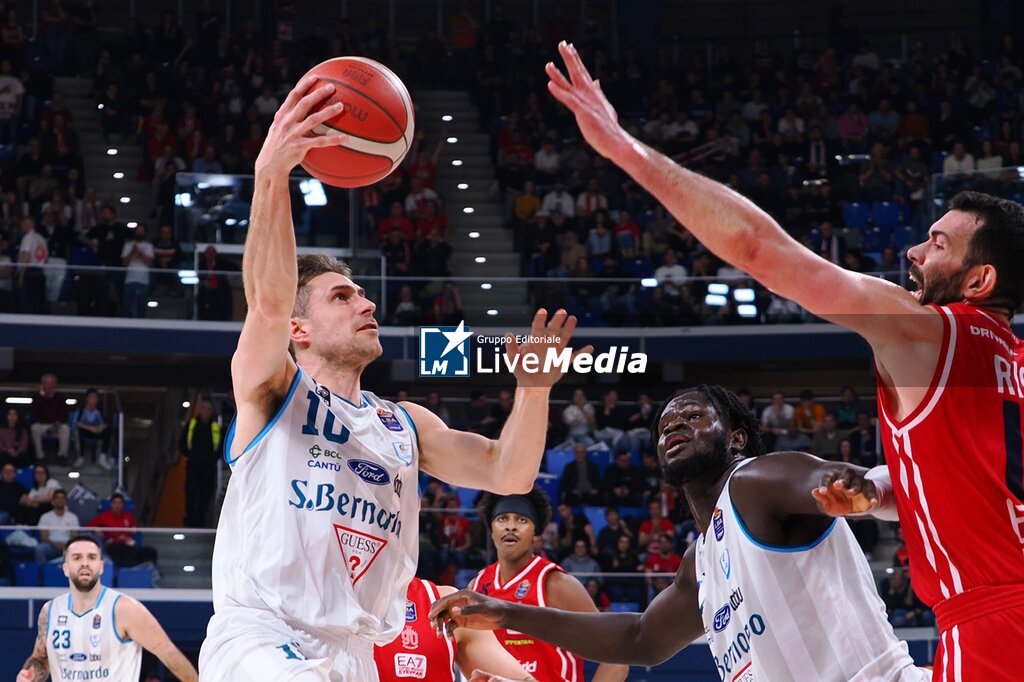 EA7 Emporio Armani Milano vs Acqua S.Bernardo Cantù - ITALIAN SERIE A - BASKETBALL