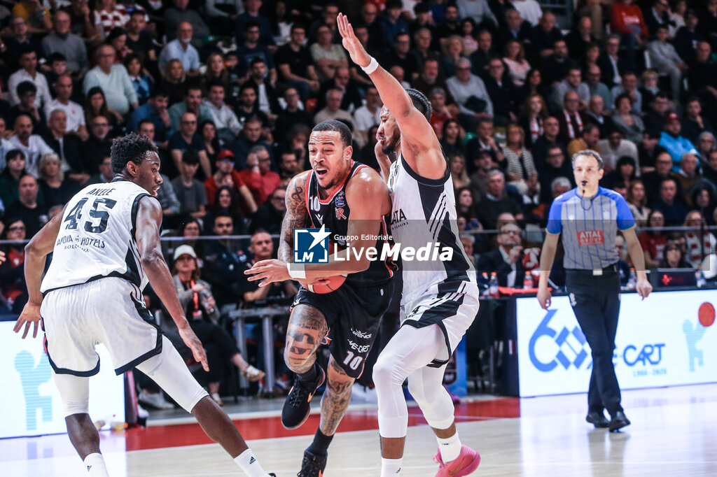 Una Hotels Reggio Emilia vs Virtus Olidata Bologna - ITALIAN SERIE A - BASKETBALL