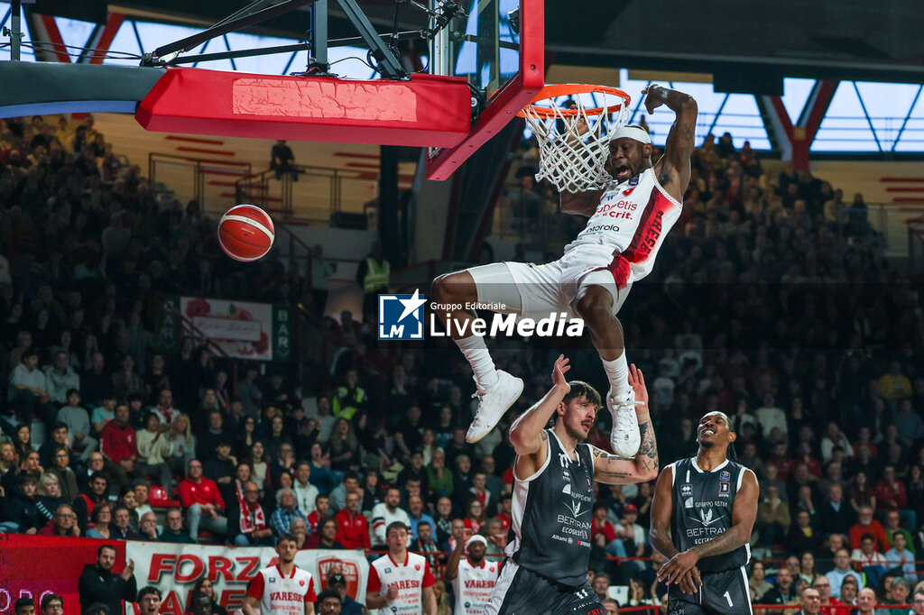 Openjobmetis Varese vs Bertram Derthona Tortona - ITALIAN SERIE A - BASKETBALL