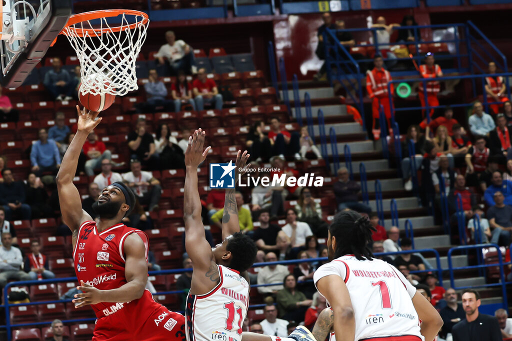 EA7 Emporio Armani Milano vs Una Hotels Reggio Emilia - ITALIAN SERIE A - BASKETBALL
