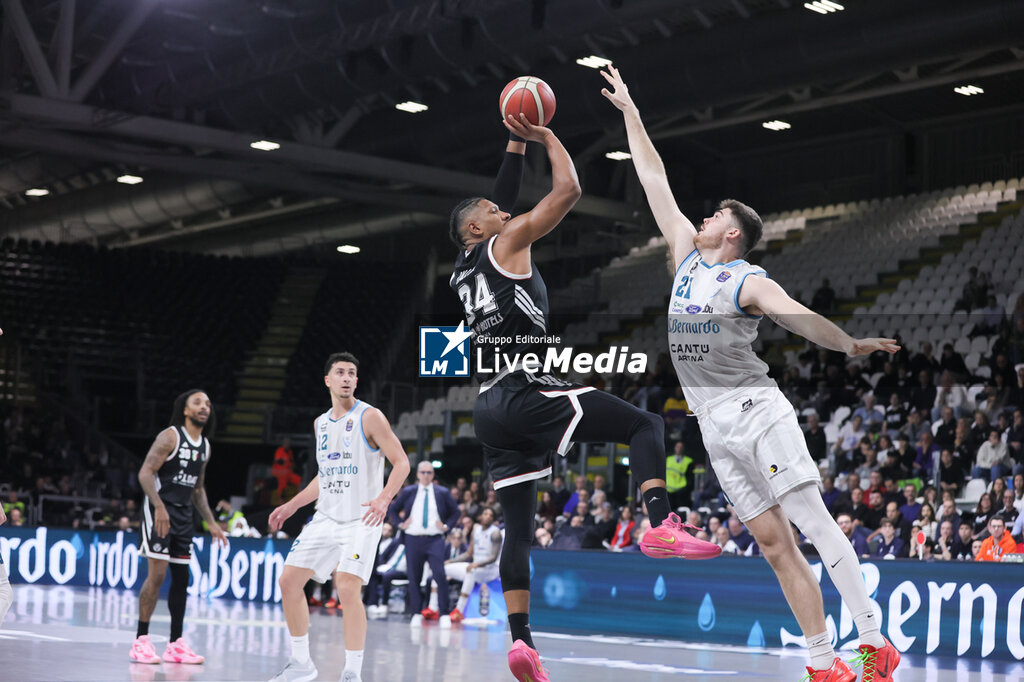 Virtus Olidata Bologna vs Acqua S.Bernardo Cantù - ITALIAN SERIE A - BASKETBALL