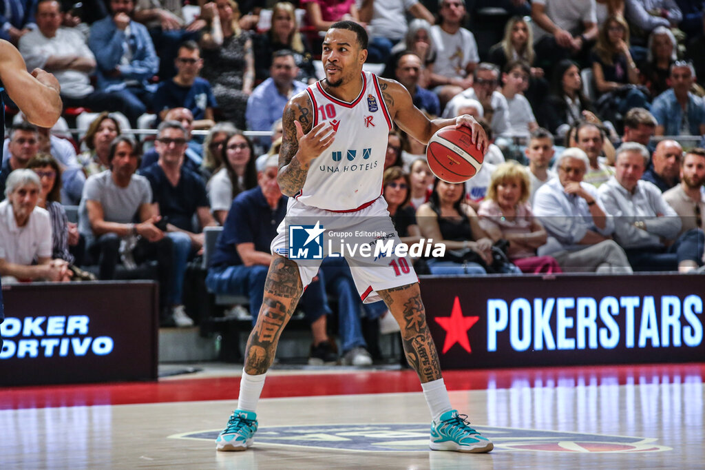 Una Hotels Reggio Emilia vs Napoli Basketball - ITALIAN SERIE A - BASKETBALL