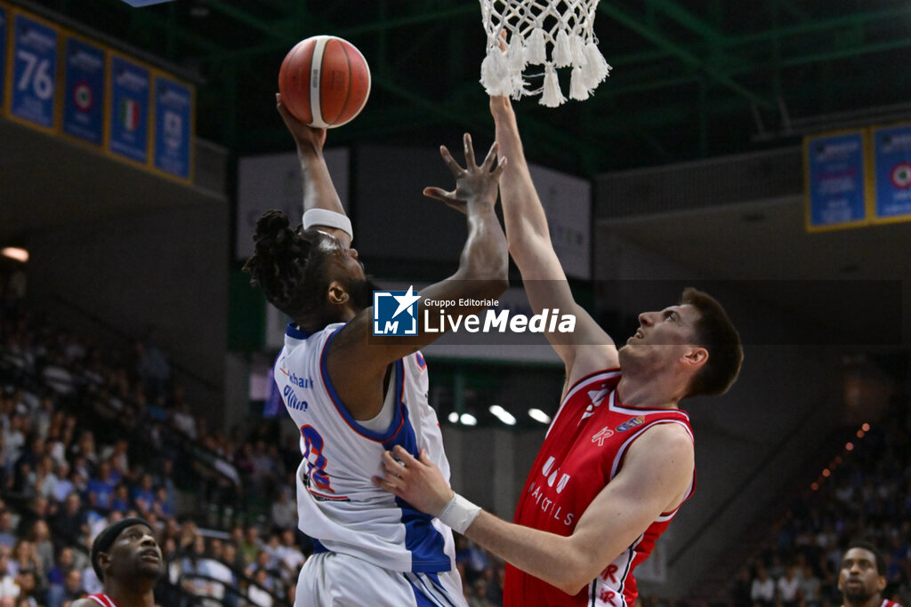 Nutribullet Treviso Basket vs Una Hotels Reggio Emilia - ITALIAN SERIE A - BASKETBALL