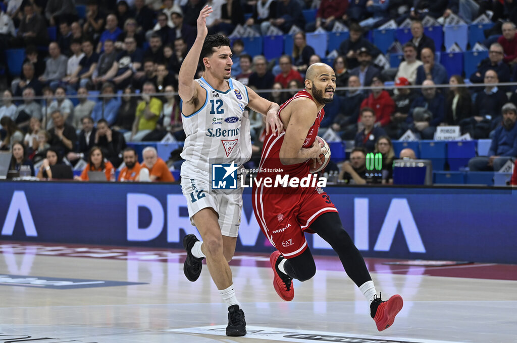 EA7 Emporio Armani Milano vs Acqua S.Bernardo Cantù - ITALIAN SERIE A - BASKETBALL