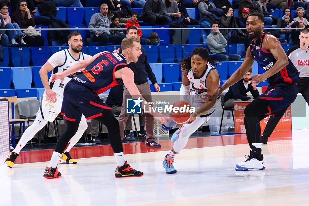 Wegreenit Urania Milano vs Unieuro Forlì - ITALIAN SERIE A2 - BASKETBALL