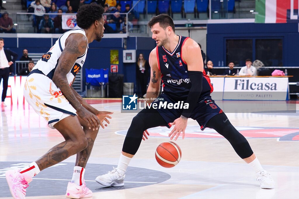 Wegreenit Urania Milano vs Unieuro Forlì - ITALIAN SERIE A2 - BASKETBALL