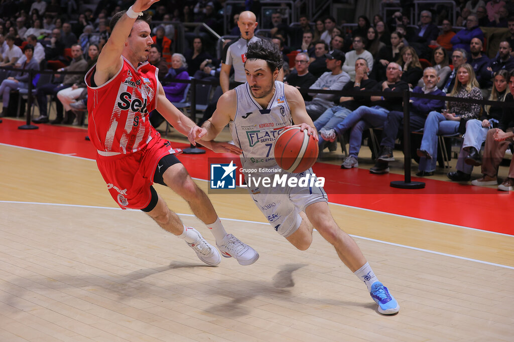 Flats Service Fortitude Bologna vs Sella Cento - ITALIAN SERIE A2 - BASKETBALL