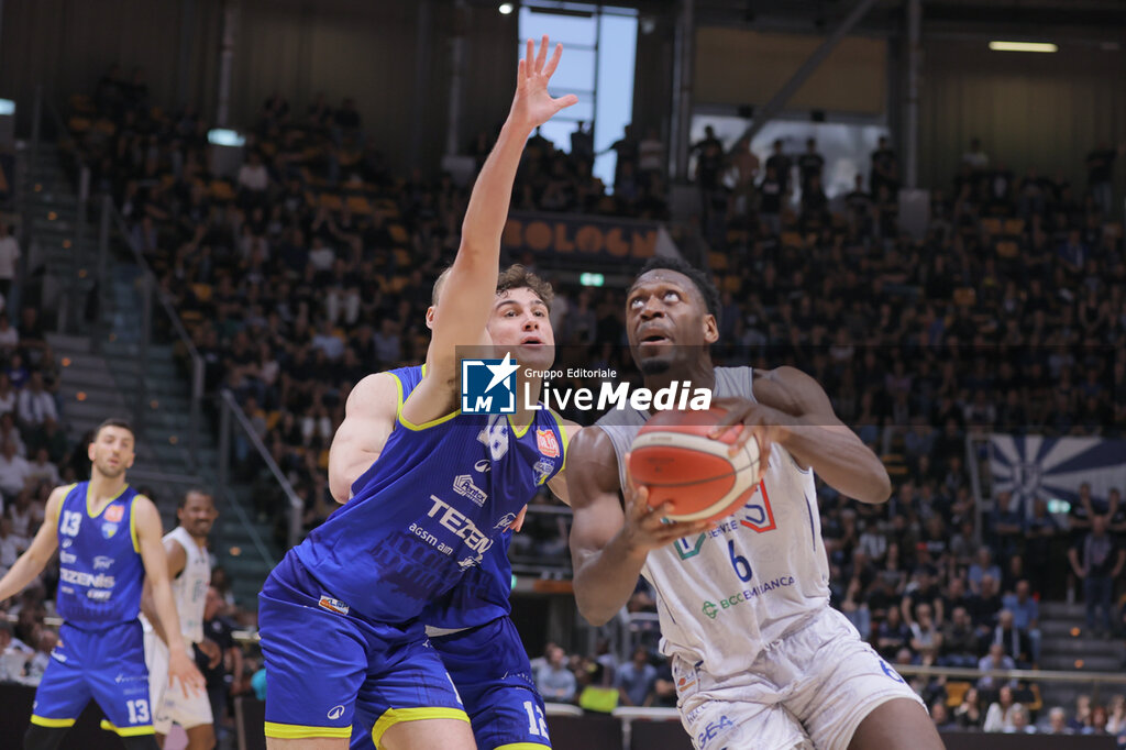 Playoff - Flats Service Fortitudo Bologna vs Tezenis Verona - ITALIAN SERIE A2 - BASKETBALL