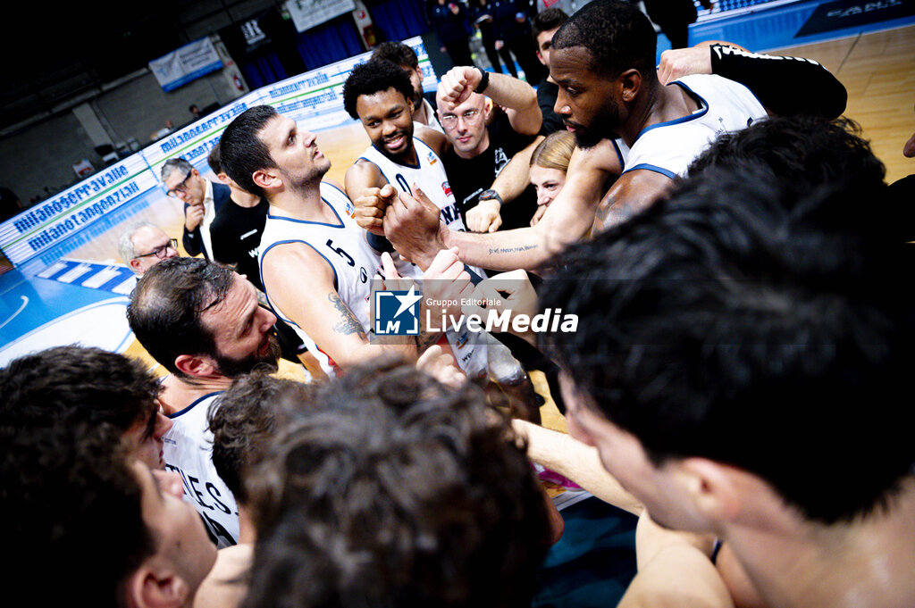 Wegreenit Urania Milano vs Ferraroni Juvi Cremona 1952 - ITALIAN SERIE A2 - BASKETBALL