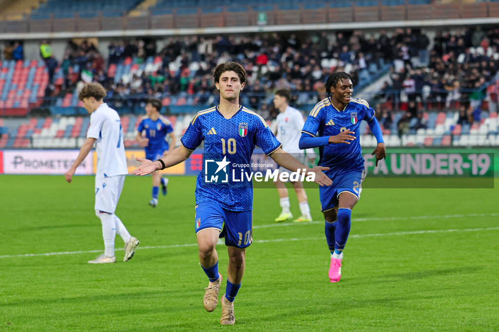 UEFA European Under-19 Championship elite round - Italy vs Slovakia - UEFA EUROPEAN - SOCCER