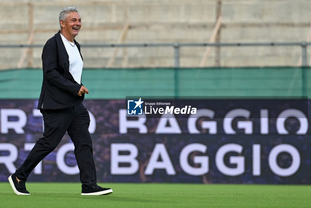 Fiorentina All Stars vs Operazione Nostalgia Legends - FRIENDLY MATCH - SOCCER