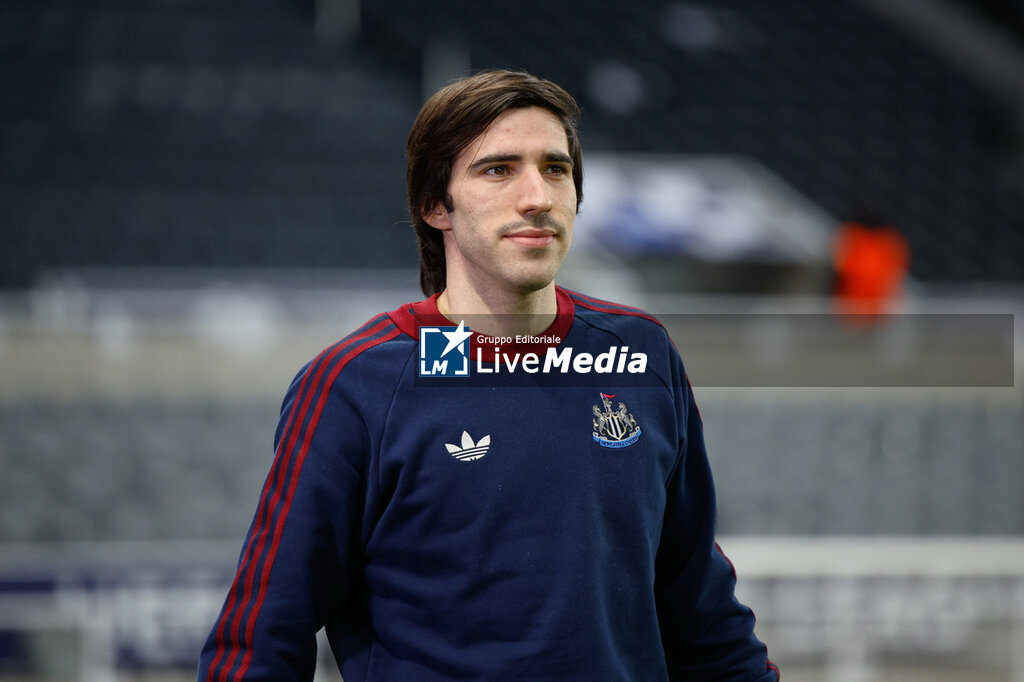 FOOTBALL - CHAMPIONS LEAGUE - NEWCASTLE v BARCELONA - UEFA CHAMPIONS LEAGUE - SOCCER