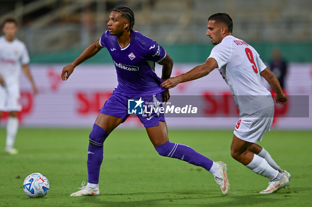 ACF Fiorentina vs Benevento Calcio - ITALIAN CUP - SOCCER