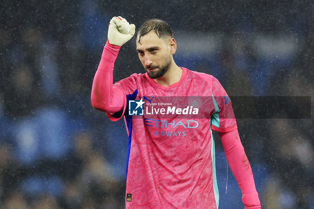 FOOTBALL - ENGLISH CHAMP - MANCHESTER CITY v FULHAM - ENGLISH PREMIER LEAGUE - SOCCER