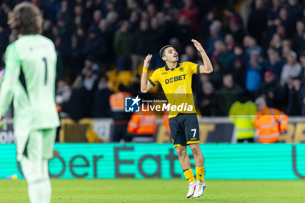 FOOTBALL - ENGLISH CHAMP - WOLVERHAMPTON v LIVERPOOL - ENGLISH PREMIER LEAGUE - SOCCER