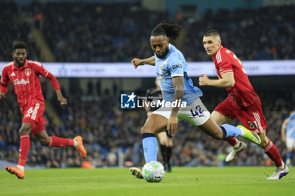 MANCHESTER CITY vs NOTTINGHAM FOREST - ENGLISH PREMIER LEAGUE - SOCCER