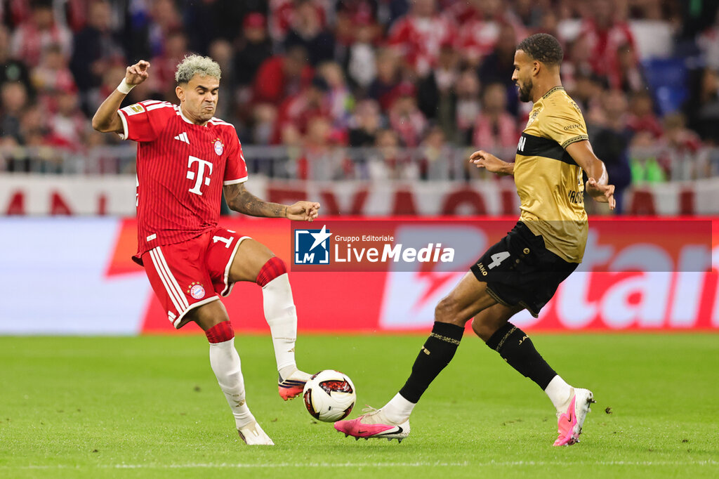 BAYERN MUNICH vs STUTTGART - GERMAN BUNDESLIGA - SOCCER