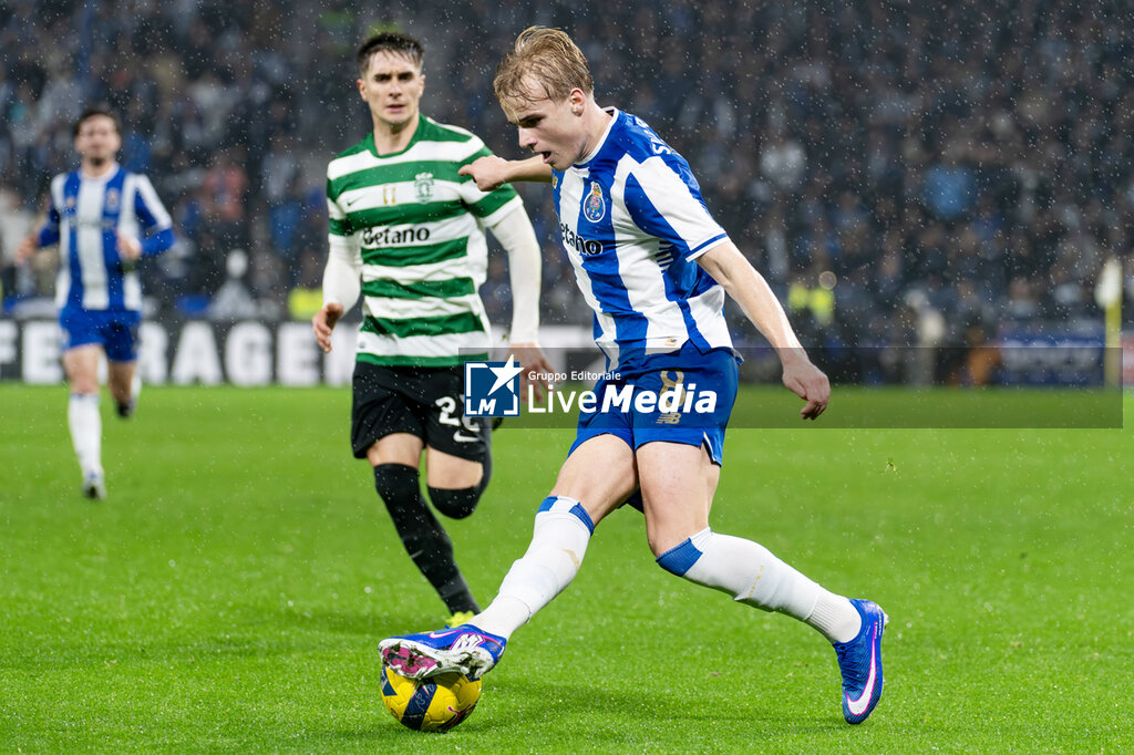 FOOTBALL - PORTUGUESE CHAMP - PORTO v SPORTING - PORTUGUESE PRIMEIRA LIGA - SOCCER