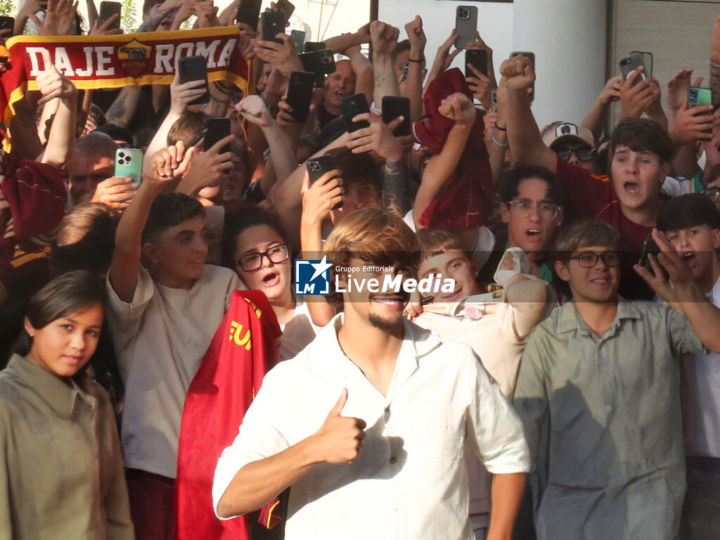  AS Roma - New signing Rodrigo Mora arrives - ITALIAN SERIE A - SOCCER