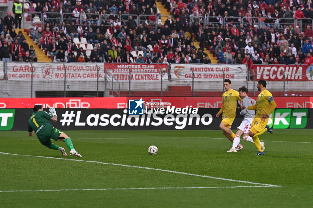 Mantova 1911 vs Carrarese Calcio - ITALIAN SERIE B - SOCCER