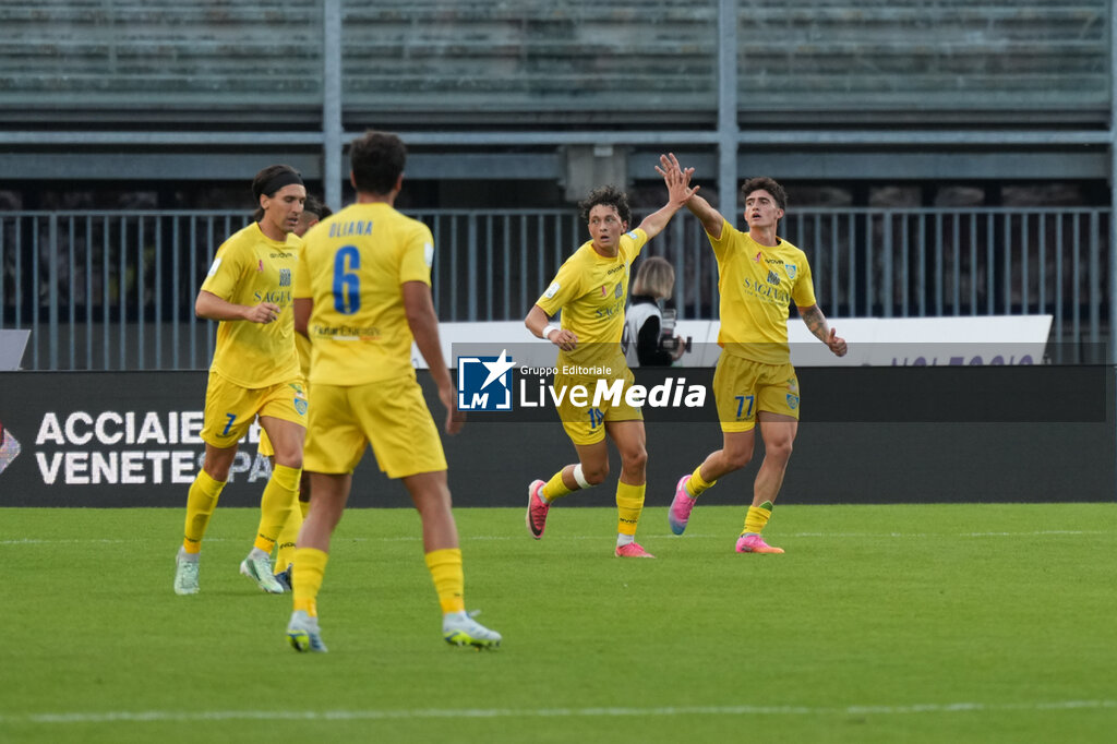 Padova Calcio vs Carrarese Calcio - ITALIAN SERIE B - SOCCER
