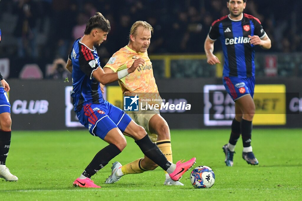 Pisa SC vs Palermo FC - ITALIAN SERIE B - SOCCER