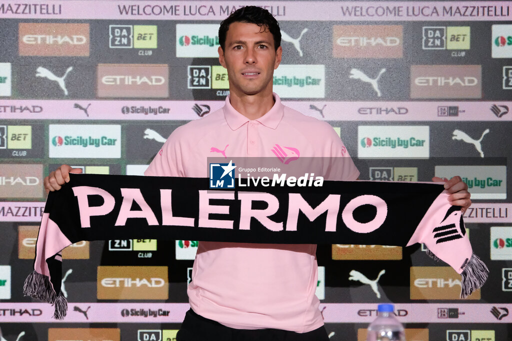 Palermo CFA - Presentation of new signing Luca Mazzitelli - ITALIAN SERIE B - SOCCER