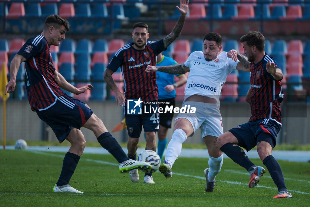Cosenza vs Altamura - ITALIAN SERIE C - SOCCER