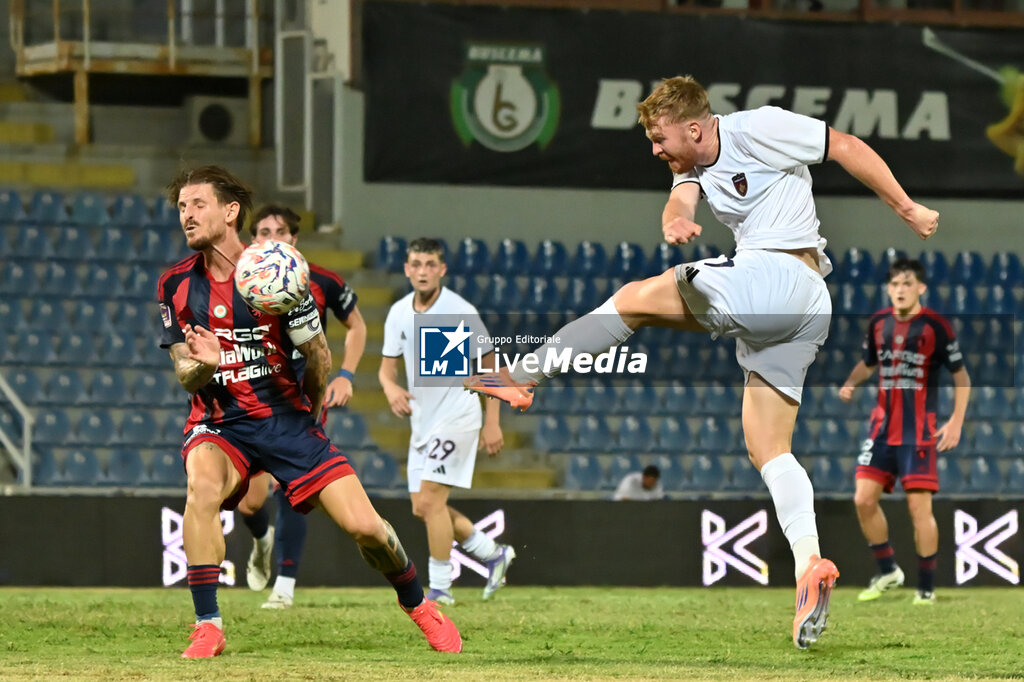 Crotone FC va Potenza Calcio - ITALIAN SERIE C - SOCCER