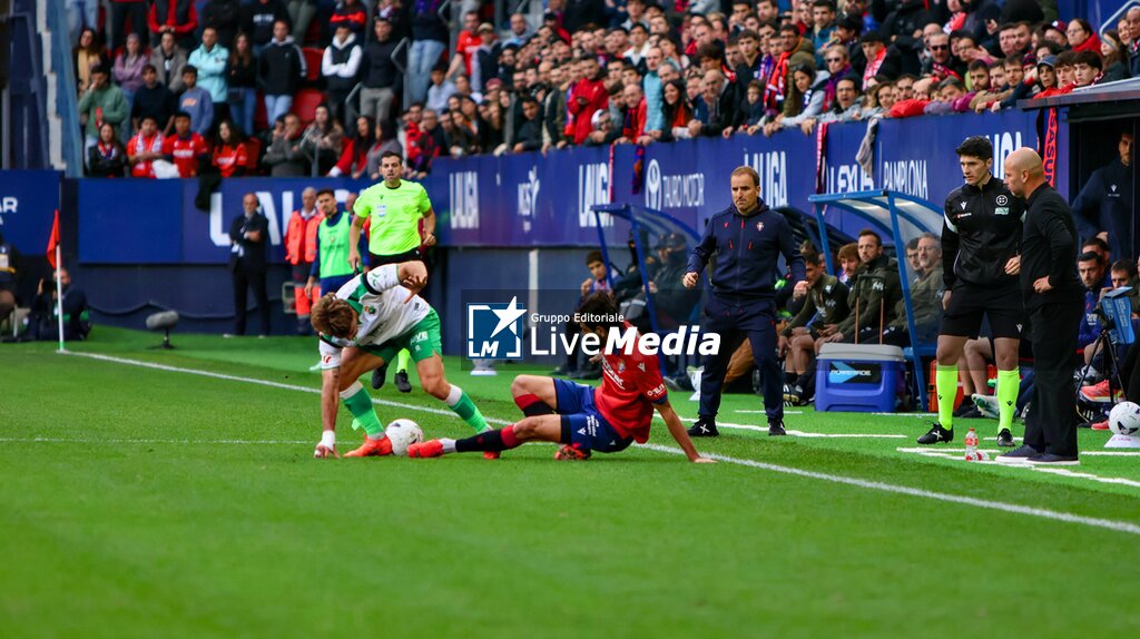 Osasuna vs Real Racing Club - SPANISH LA LIGA - SOCCER