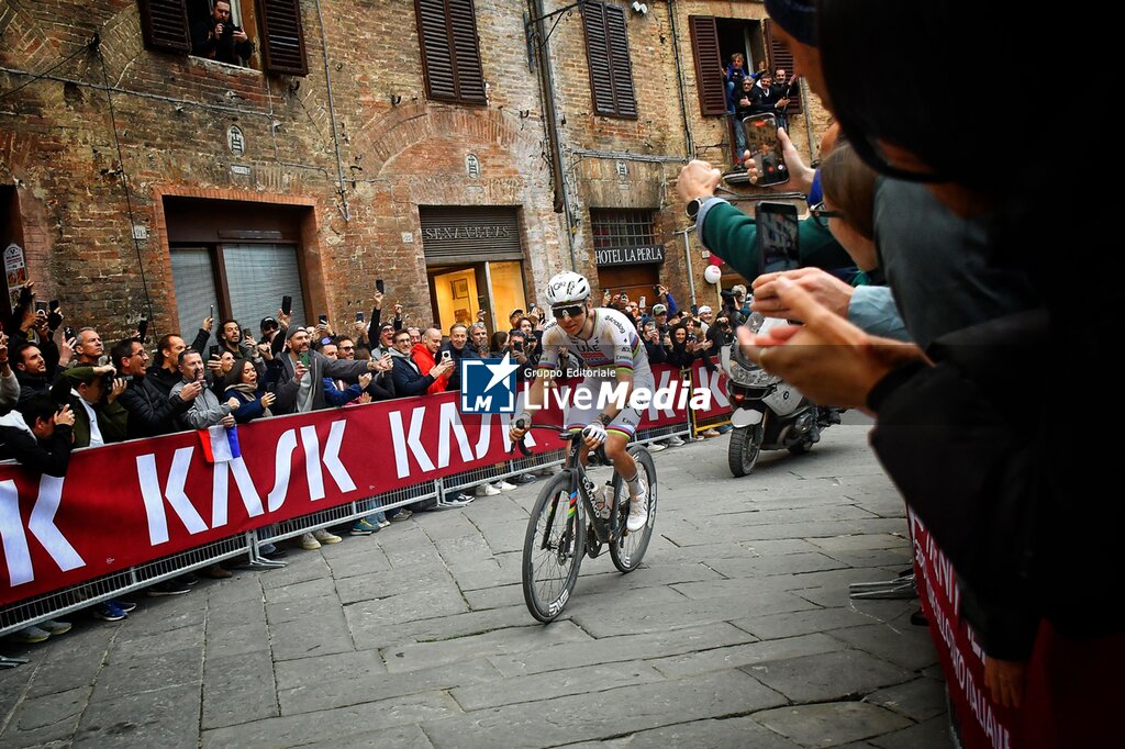 Strade Bianche 2026 - STREET - CYCLING
