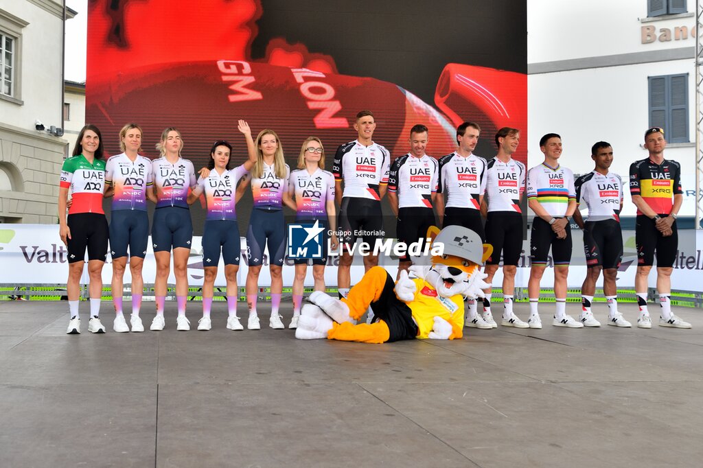 Tour de Suisse - Presentation teams - STREET - CYCLING