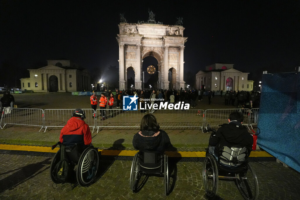Winter paralympic flame lightshow - OLYMPIC WINTER GAMES MILANO-CORTINA 2026 - OLYMPIC GAMES