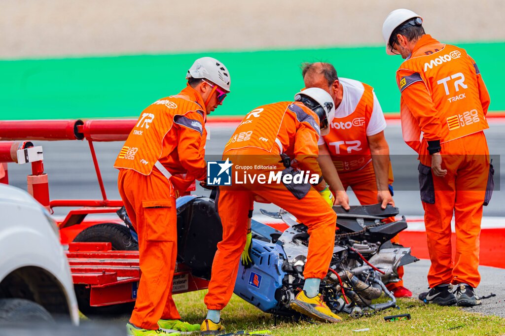 ALEX MARQUEZ ACCIDENT - MOTOGP - MOTORS