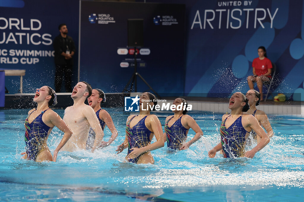 ARTISTIC SWIMMING - WORLD CUP  - ARTISTIC SWIMMING - SWIMMING