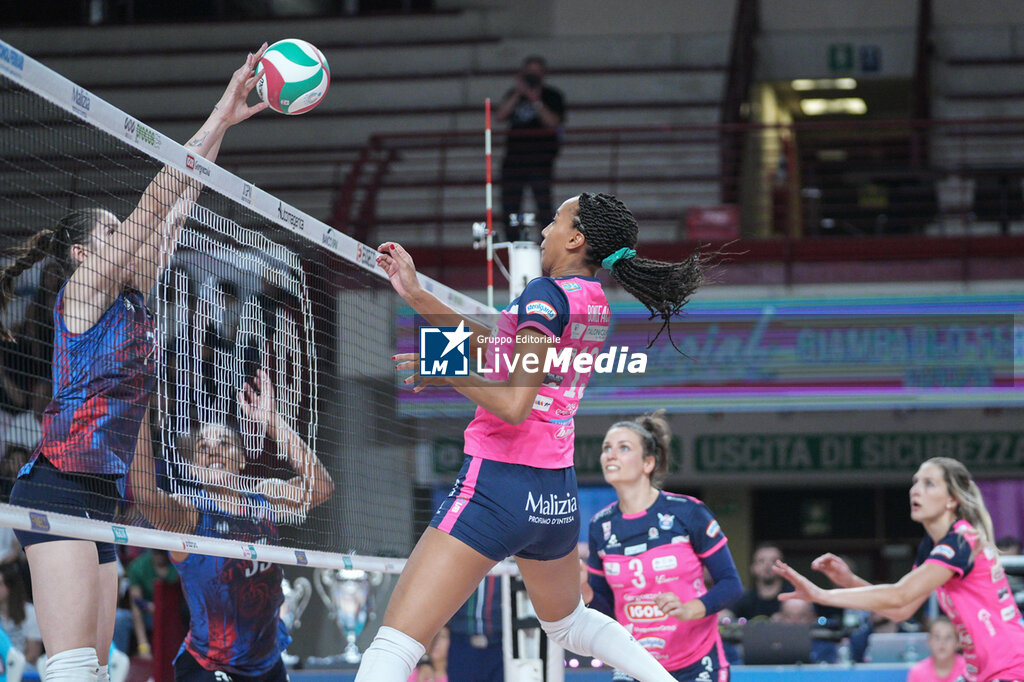 9° Memorial Giampaolo Ferrari - Igor Gorgonzola Novara vs Reale Mutua Fenera Chieri 76 - FRIENDLY MATCH - VOLLEYBALL