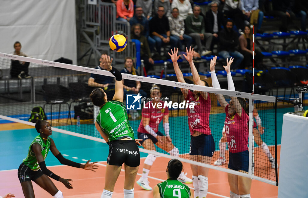 Megabox Ond. Savio Vallefoglia vs KHG Kaposvari NRC - CHALLENGE CUP WOMEN - VOLLEYBALL