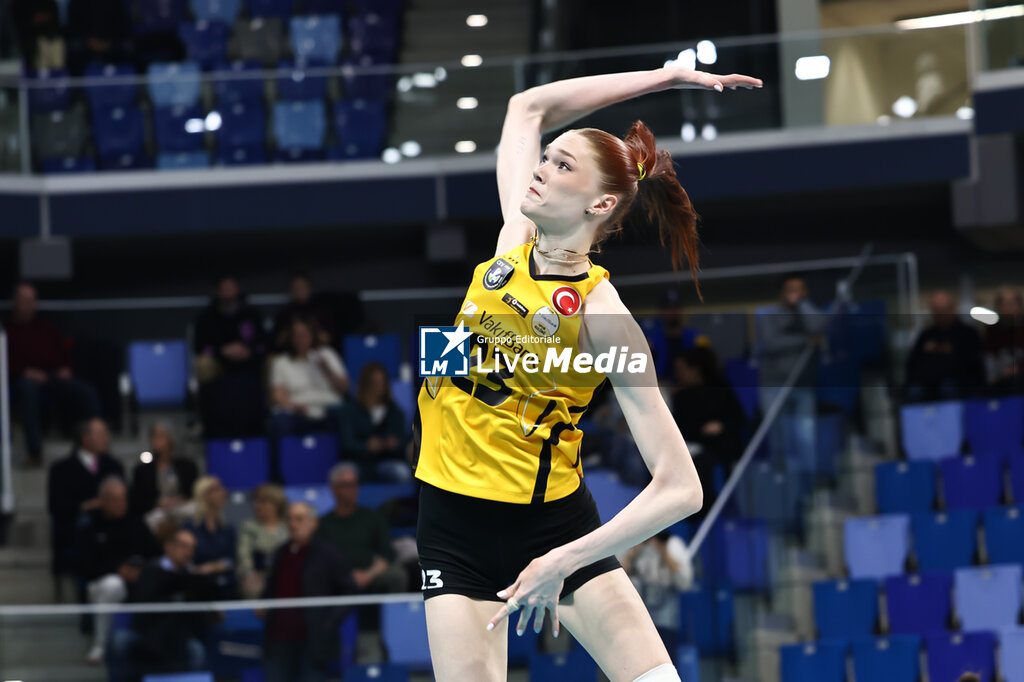 Numia Vero Volley Milano vs VakifBank Istanbul - CHAMPIONS LEAGUE WOMEN - VOLLEYBALL