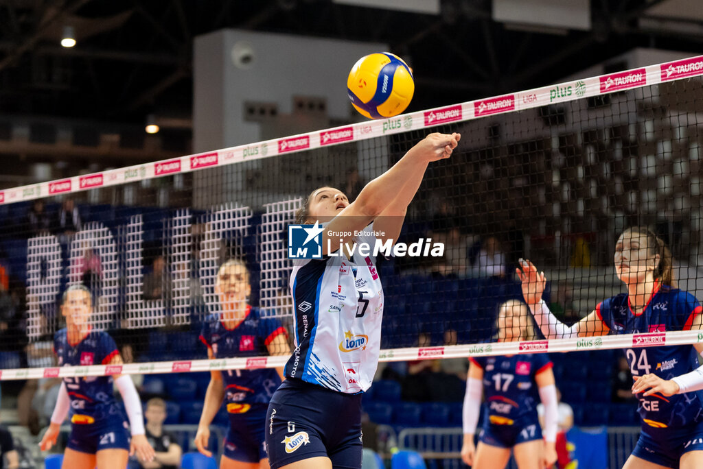 Chemik Police vs PGE Budowlani Lodz - POLISH WOMEN TAURON LIGA - VOLLEYBALL