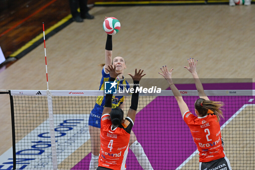 Cuneo Granda Volley vs Omag-Mt San Giovanni In M.No - SERIE A1 WOMEN - VOLLEYBALL