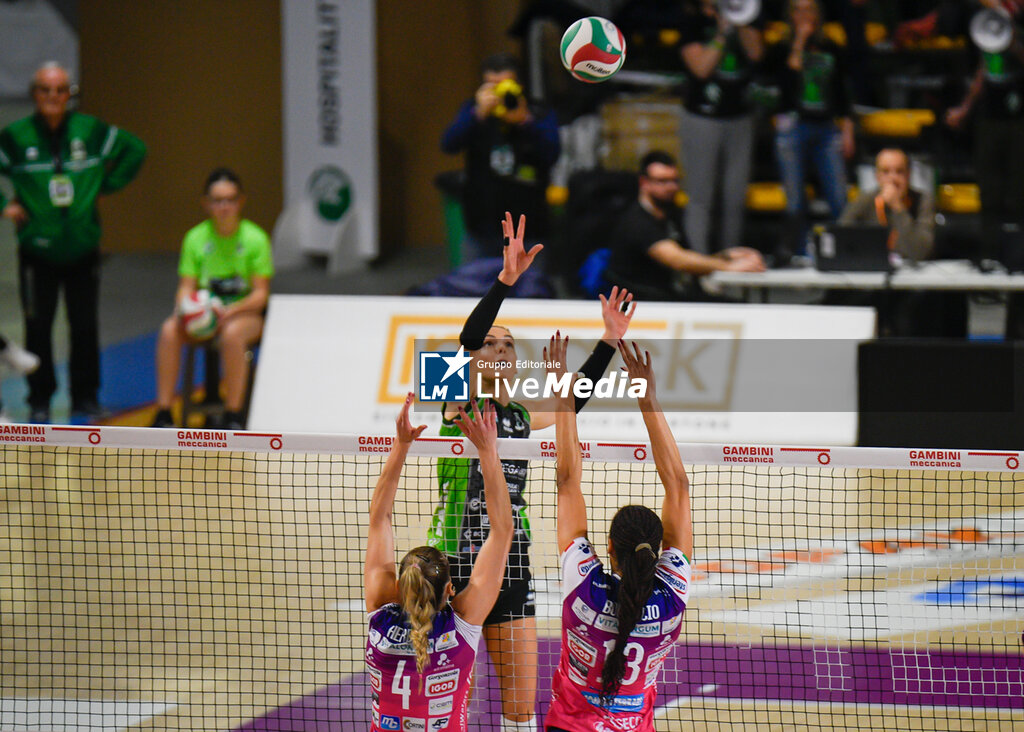 Megabox Ond. Savio Vallefoglia vs Igor Gorgonzola Novara - SERIE A1 WOMEN - VOLLEYBALL