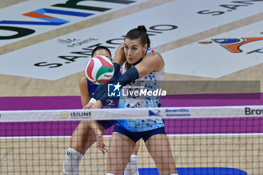 Granda Volley Cuneo vs Il Bisonte Firenze - SERIE A1 WOMEN - VOLLEYBALL
