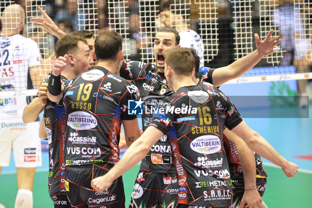 Semifinal - Itas Trentino vs Sir Susa Scai Perugia - SUPERCOPPA - VOLLEYBALL